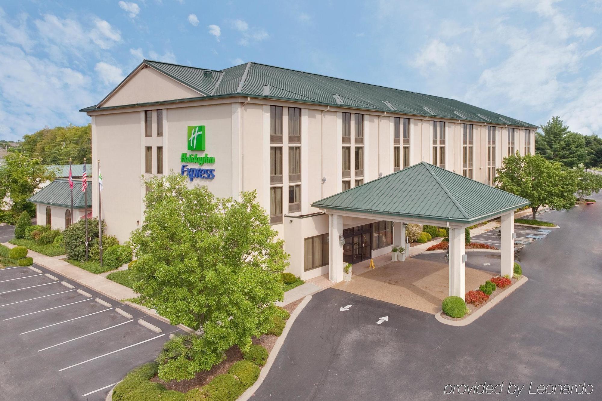 Holiday Inn Express Nashville-Hendersonville By Ihg Екстериор снимка